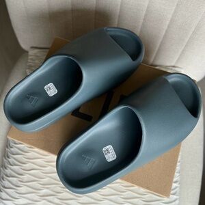 Selling because I bought to big